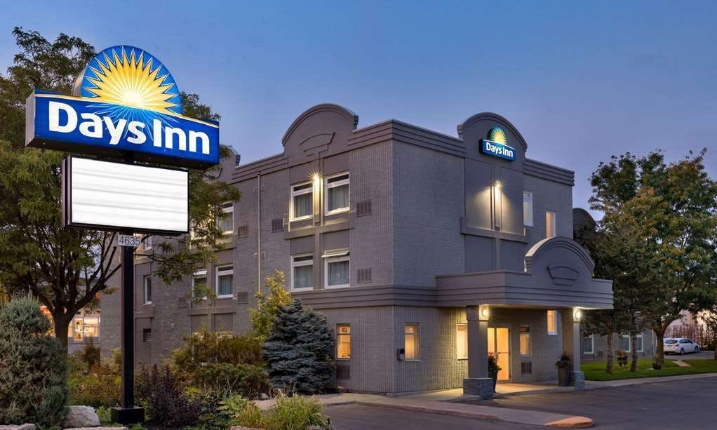 Days Inn by Wyndham Toronto West Mississauga