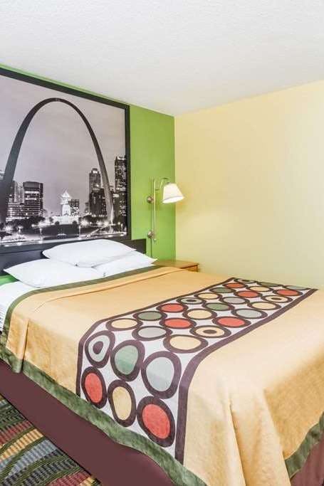 Hotel Super 8 by Wyndham Jacksonville photo 2