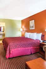 Hotel Days Inn McAllen photo 1