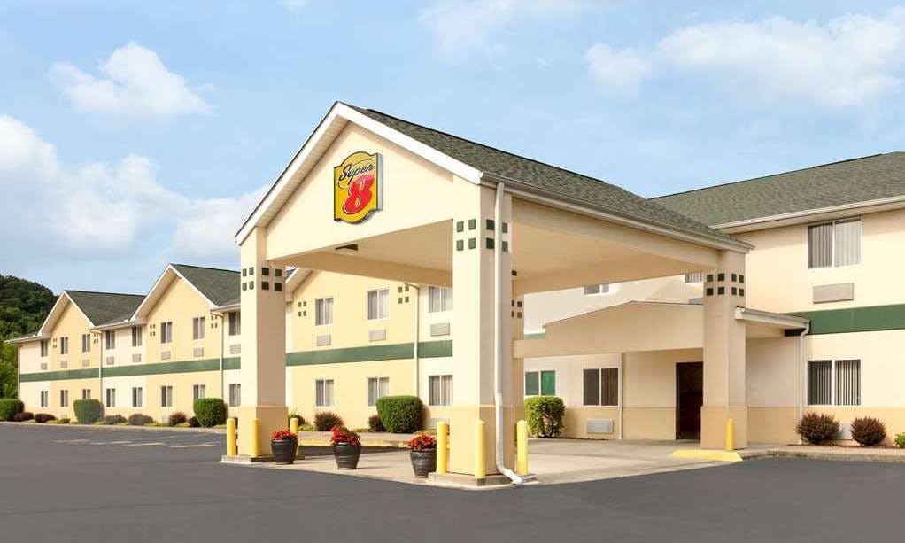 Super 8 by Wyndham Athens