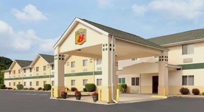 Super 8 by Wyndham Athens