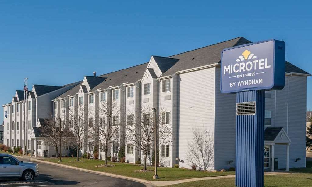 Microtel Inn & Suites by Wyndham Rochester North Mayo Clinic