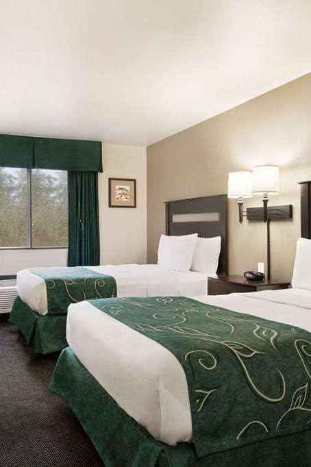 Hotel Baymont Hearne photo 1