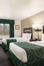 Hotel Baymont Hearne photo 1