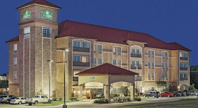 La Quinta Inn & Suites by Wyndham Allen at The Village