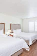 Hotel Hawthorn Suites by Wyndham Victorville photo 2