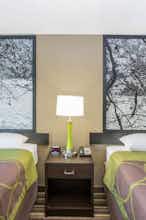 Hotel Super 8 by Wyndham Brookings photo 2