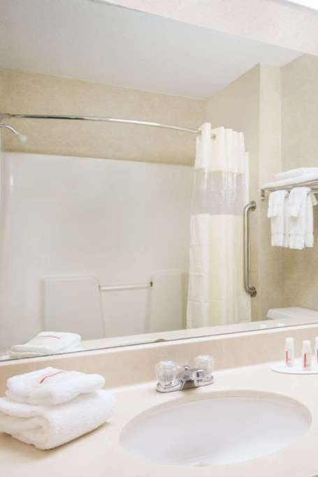 Hotel Baymont by Wyndham Casper East photo 4