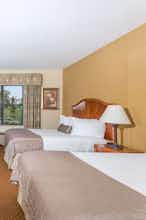 Hotel Baymont by Wyndham Asheville/Biltmore Village photo 2