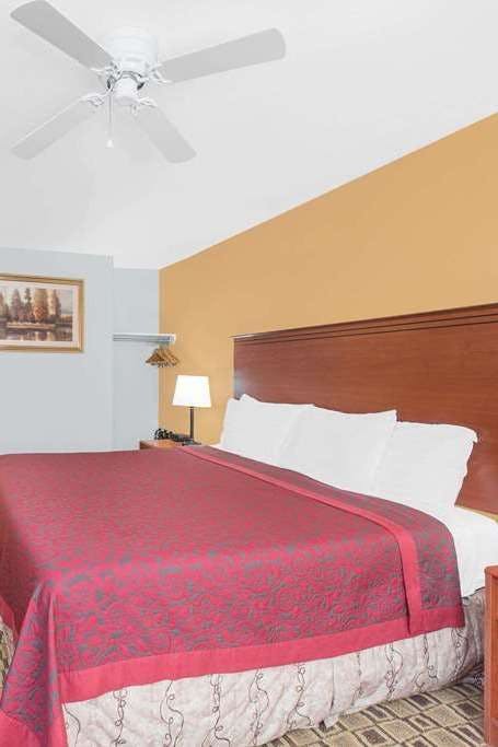 Hotel Days Inn by Wyndham Lamar photo 2