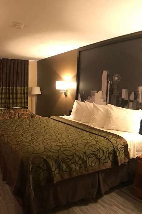 Hotel Super 8 by Wyndham Terrell photo 1