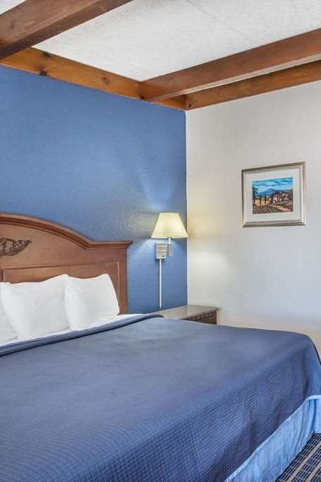 Hotel Howard Johnson by Wyndham Bangor photo 1