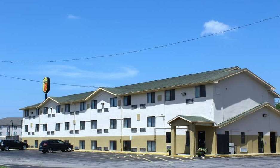 Super 8 Topeka Wanamaker Rd I