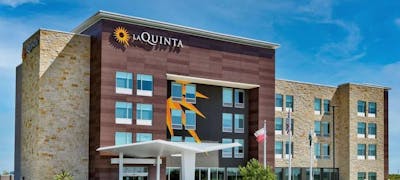 La Quinta Inn & Suites by Wyndham Terrell