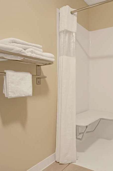 Hotel Days Inn by Wyndham Laramie photo 4