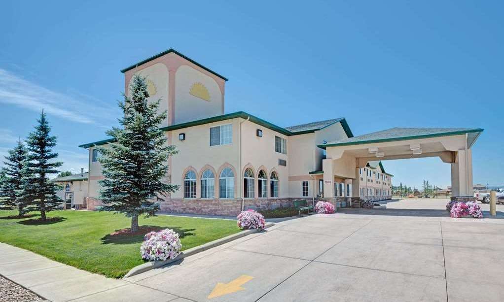 Days Inn by Wyndham Laramie