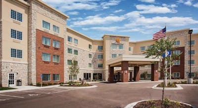 La Quinta Inn & Suites by Wyndham St. Paul-Woodbury