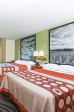 Hotel Super 8 by Wyndham Newton photo 3