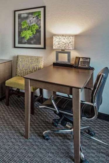 Hotel La Quinta Inn Ste Miami AP W photo 4