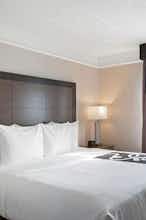 Hotel La Quinta Inn Ste Miami AP W photo 1