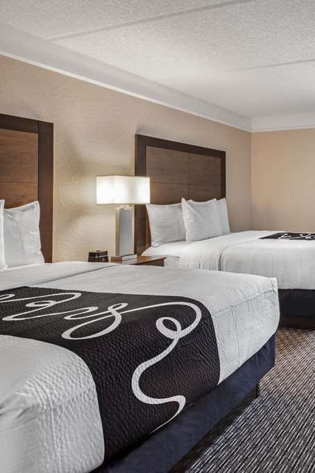 Hotel La Quinta Inn Ste Miami AP W photo 2