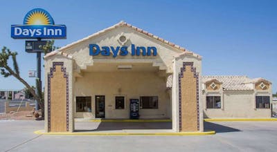 Days Inn by Wyndham Kingman West