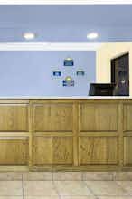 Hotel Days Inn by Wyndham Kingman West photo 4