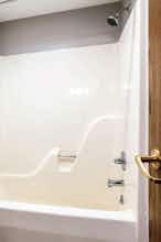 Hotel Baymont I S Traverse City photo 4