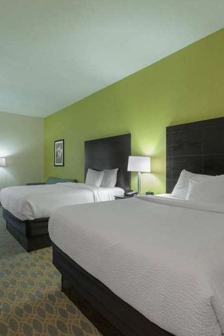 Hotel La Quinta Inn Ste Grove City photo 3