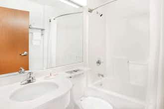 Hotel Microtel Beckley East photo 3