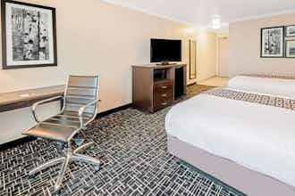 Hotel La Quinta Inn & Suites by Wyndham North Orem photo 5