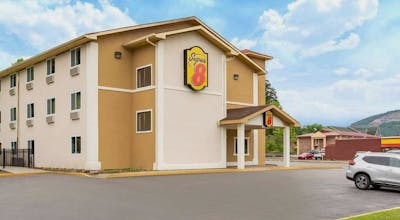 Super 8 by Wyndham Chattanooga Lookout Mountain TN