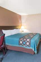 Hotel Super 8 Austin MN photo 1