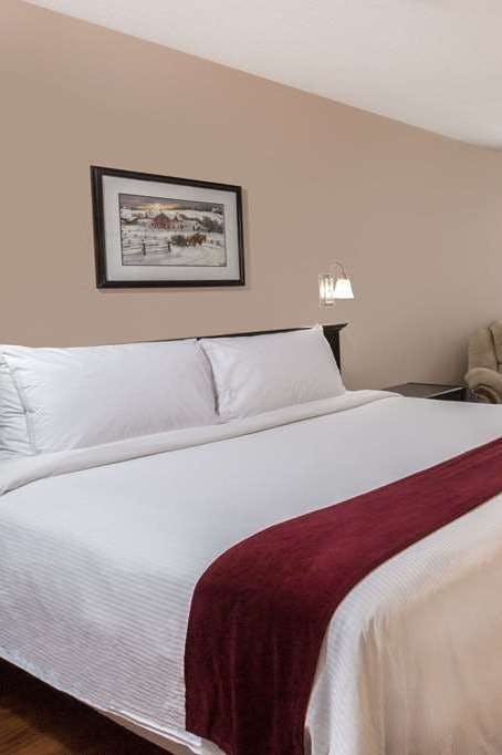 Hotel Days Inn by Wyndham Fredericton photo 1