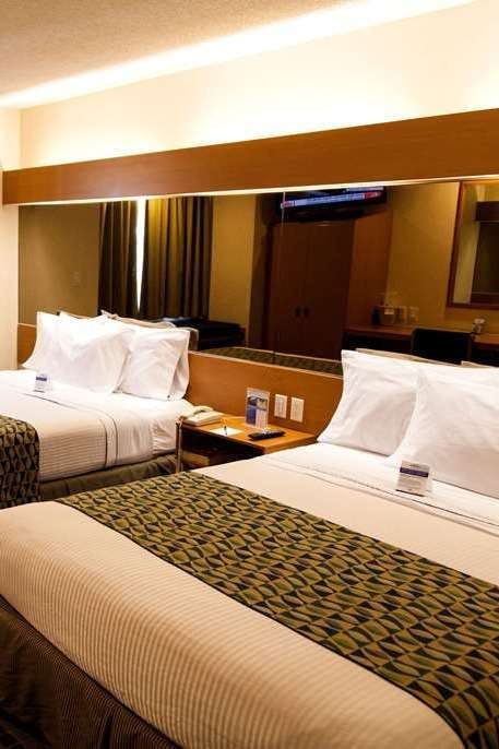 Hotel Microtel Inn & Suites by Wyndham Chihuahua photo 2