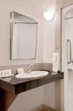 Hotel Ramada Lac La Biche photo 4