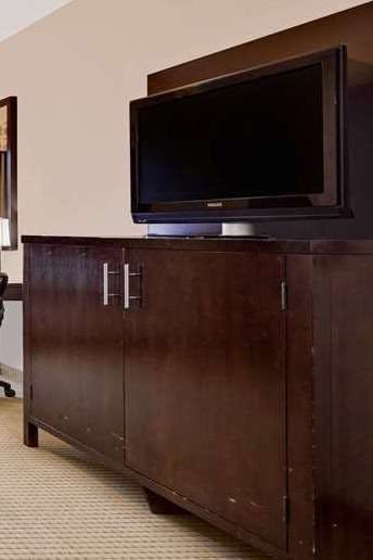 Hotel Ramada Lac La Biche photo 3