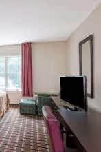 Hotel Ramada by Wyndham Groton/Mystic photo 4