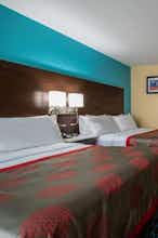 Hotel Ramada by Wyndham Groton/Mystic photo 3