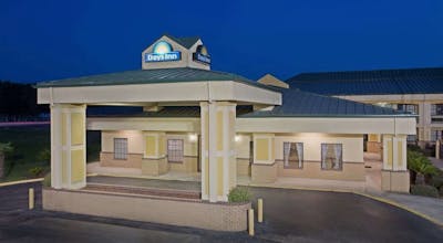 Days Inn by Wyndham Hammond