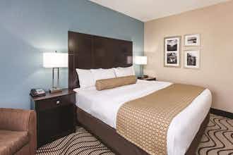 Hotel La Quinta Inn Ste Airport photo 5