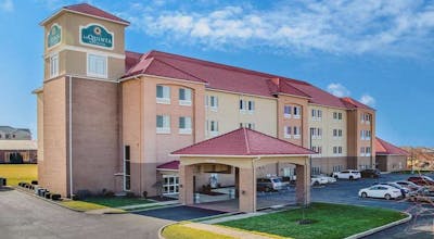 LQ by Wyndham Indy Airport