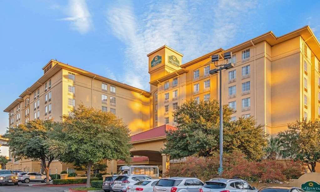 La Quinta Inn Ste SAT AP