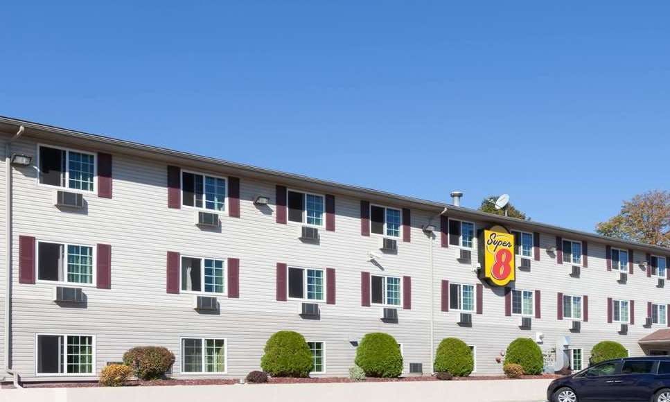 Super 8 by Wyndham Johnstown/Gloversville