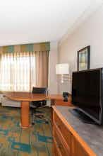 Hotel La Quinta Inn Ste SW Lakewood photo 3