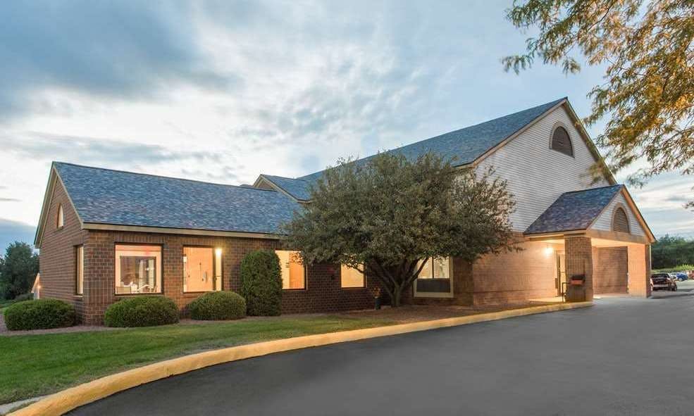 Super 8 by Wyndham Dodgeville