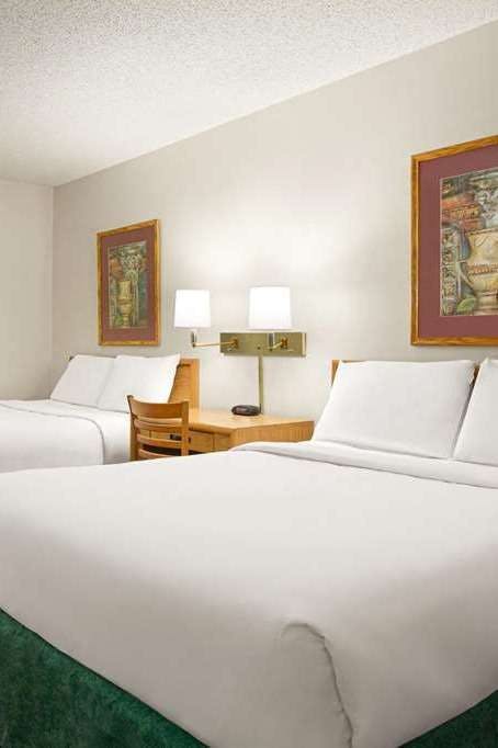 Hotel Travelodge Wellington KS photo 2