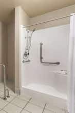 Hotel Travelodge Wellington KS photo 4