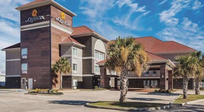 La Quinta Inn & Suites by Wyndham Walker - Denham Springs