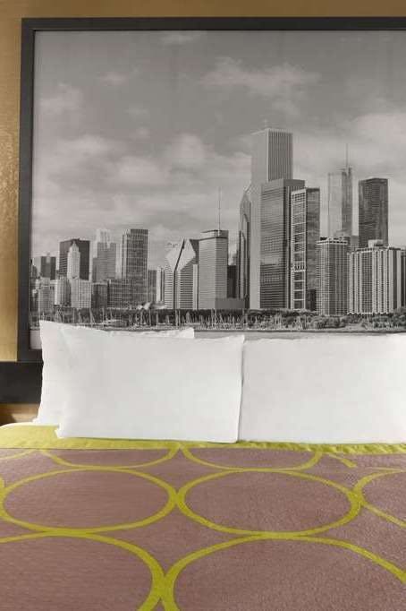 Hotel Super 8 by Wyndham Joliet I-55 N/Chicago photo 2